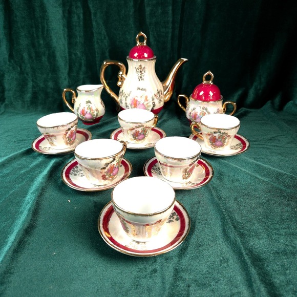 Vintage Imperial Japan Porcelain Tea Set 22k Gold Trim 15 Pcs Courting Scene